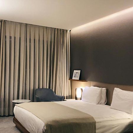 Отель The Tomar Hospitality Нью-Дели Экстерьер фото